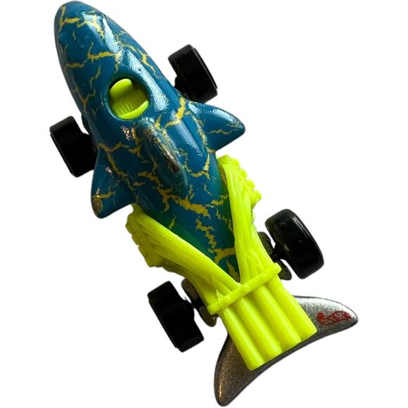 Hot Wheels Shark Bite Lightning Strike Teal & Neon Yellow Die-Cast Race Car - Picture 3 of 8
